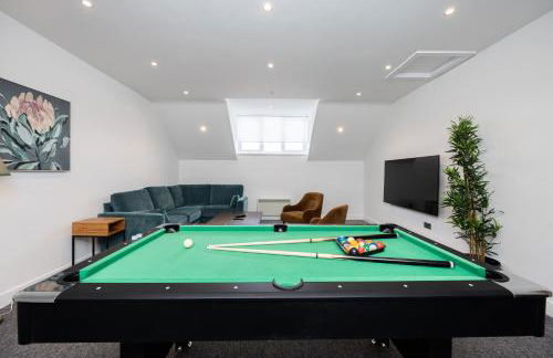 Stanway Apartments- Free Parking & Close To Tram Stop - Photo 46