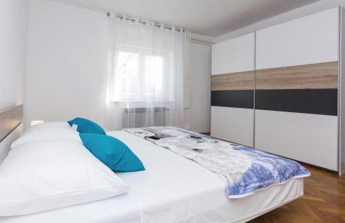 Five-Bedroom Holiday Home In Suhovare - Foto 34