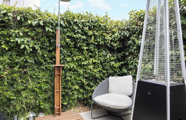 Venice View by Avantstay Walk to Venice Beach Rooftop, Ice Bath, Luxe Design - Photo 34