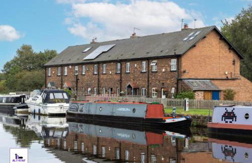 Calder Row by Alt-Stay Contractor Accommodation - 3 Bed Canal Side Contractor Home With Parking, Wi-Fi & Full Kitchen - Ideal For Long stays - Foto 3