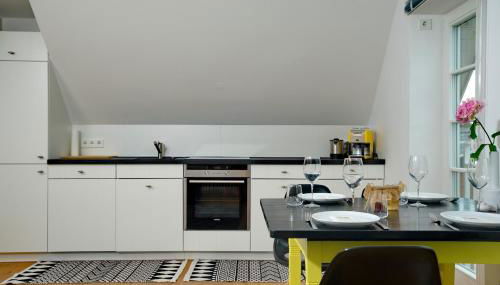 Yellow Upmarine - Foto 5