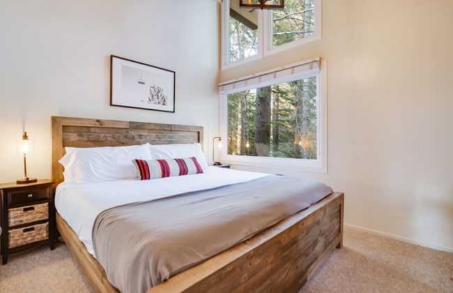 Homewood by Avantstay Amazing Family Cabin w Hot Tub Sauna - Foto 14