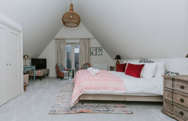 Hayward House Hot Tub Large Garden - From 1100 Per Night - Foto 8