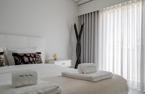 River Town View - Luxury Apartment with Jacuzzi on Terrace - Foto 45