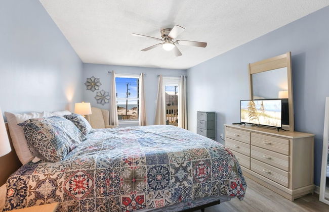 Sea Oats 102c- Beach View Pool 25 Steps to Beach - Photo 11