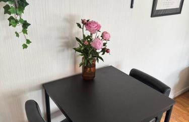 Apartment in the city - exceptional view - Photo 9