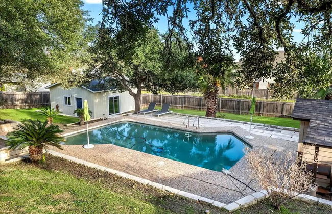 Spacious Retreat with Private Pool - Foto 3