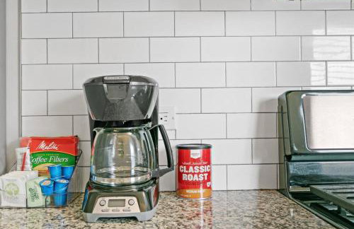 1BR Apartment in Rogers Park with King Bed - Lunt 2E - Foto 14