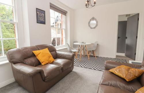 Memorial Building - Photo 17