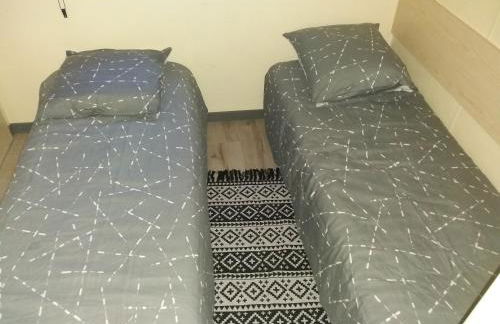 Gîte mobile home réaménagé à Ugine entre Albertville et Annecy - Foto 4