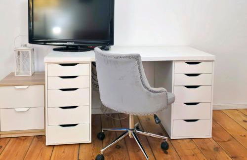 Typical Altbau in the heart of Berlin Wedding - Foto 5