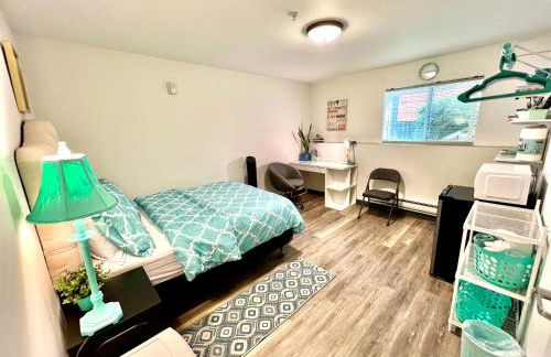 Private Room with Shared Bathroom on the 1st Floor 10 minutes walk to University of Washington - Foto 7