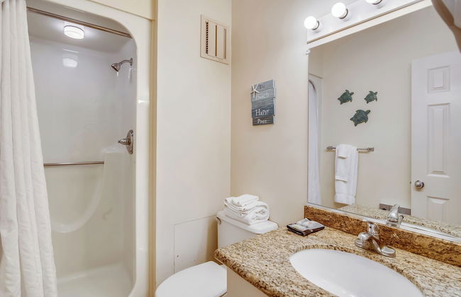 Beachfront Getaway by Ryson Vacation Rentals - Photo 6