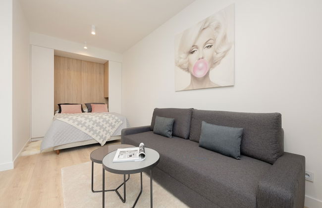 Gym & Sauna in Mokotów by Renters - Photo 3