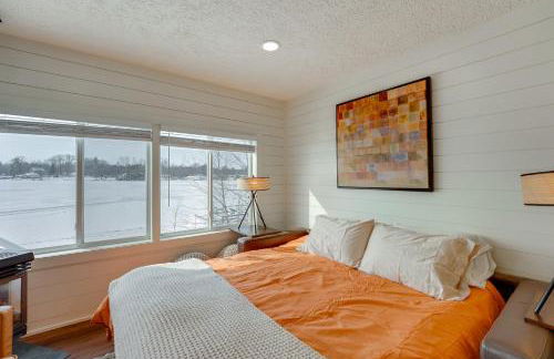 Hike, Fish and Golf Waterfront Gem on Camp Lake! - Foto 10