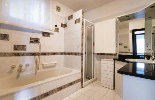 La Terrazza Sul Lago - Photo 18