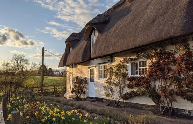 Cottage-fireplace-garden-petsok-3br-parking - Foto 19