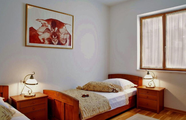 Villa in Sumartin Near the Beach & Ferry Port - Foto 5