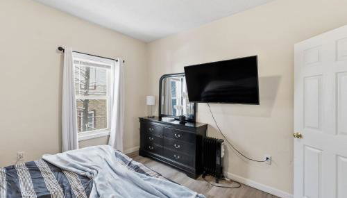 Cozy Adventure Filled Escape Free parking apts - Foto 3