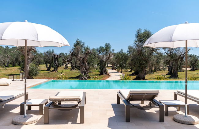 Stunning Villa Surrounded by Olive Trees - Beahost - Foto 48