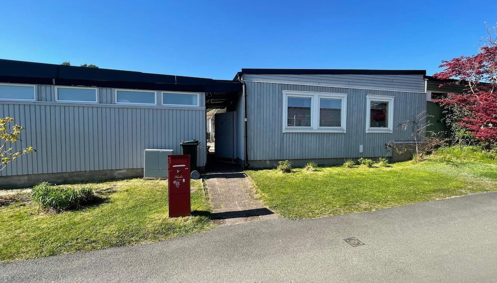 4 Star Holiday Home in Vastra Frolunda - Foto 1, Exterior