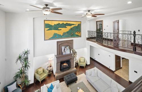 Olympus Luxury - Prime Location - HotTub, Theater and More - Foto 12