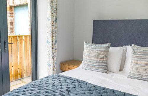 No 2 The Coach House - Photo 19