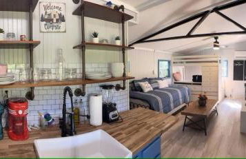 Covered Bridge Hideaway, swimming hole hot tub - Foto 6