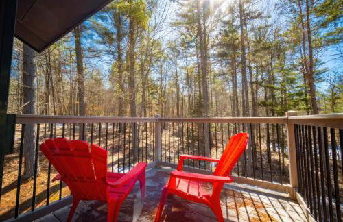 ADK Cabin with Hot Tub, Near Whiteface, Lake Placid, Fire Pit, Game Rm - Foto 13