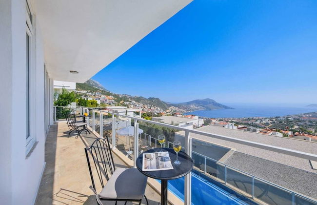 Villa Lumiere 3 Luxurious 5 bed Villa in Kiziltas Kalkan With sea Views - Photo 62