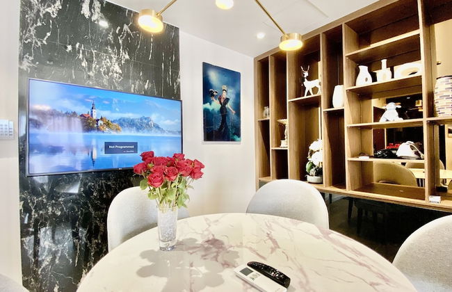 Sunrise City Apartment - Photo 62