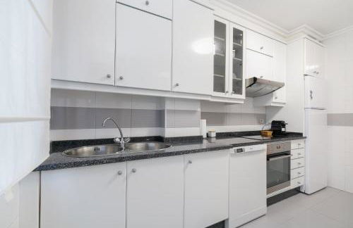 Encantador piso con parking by CABANA Rentals - Foto 2