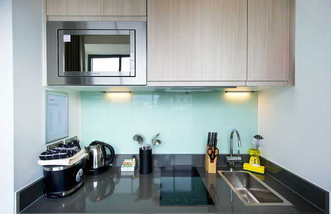 Staycity Aparthotels, London, Deptford Bridge - Photo 17