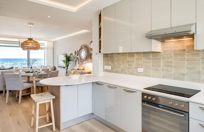 Apartment w Sea Views by Camps Bay Beach Kyanos - Foto 13