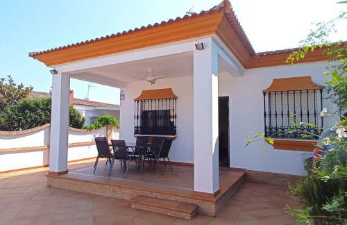 Chalet adosado con piscina privada en Mazagón - Foto 36