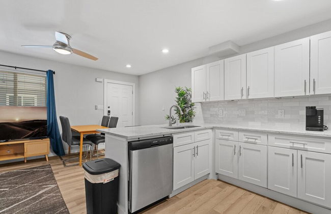 Stylish 1BR Downtown Evonify - Foto 28