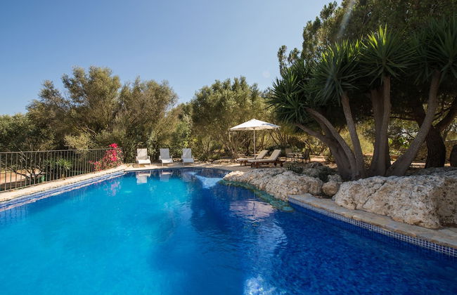 Hotel Rural Can Feliu - Photo 1