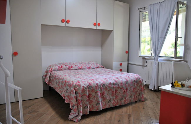 Villa Giselda With Private Pool and Outdoor Whirpool - Photo 3