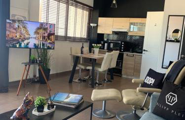 Aelio Suites- Near Airport and Beach - Foto 79