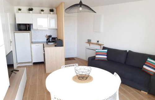 Appt 3 pièces climatisé avec terrasse - draps et serviettes non fournis - Foto 4