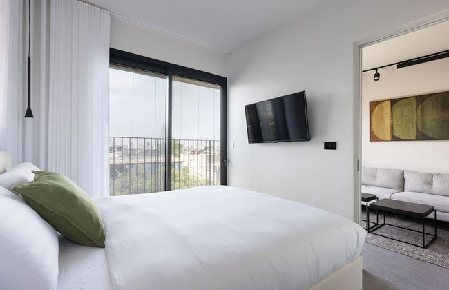 Skyline Serenity by tlv2rent - Foto 3