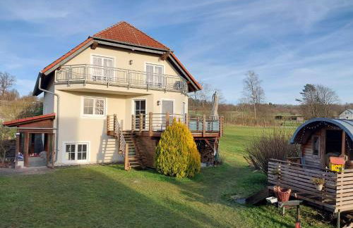 Auszeit am Vulkan - Appartements mit Fasssauna - Photo 50