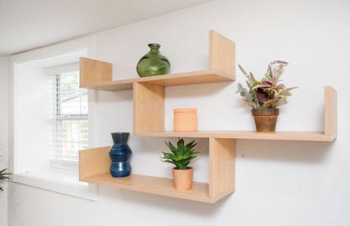 Chic 2-Bed Haven with Vibrant Décor in SE Atlanta - Foto 23