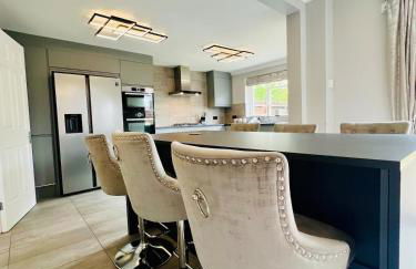 Luxury Homely Stay Near City Centre With Parking - Foto 24