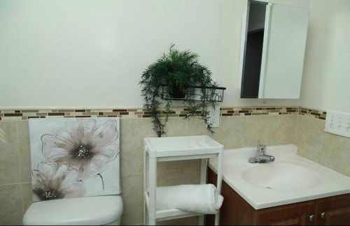 Elegant 3BR Home - Near the Prudential Center - Foto 34