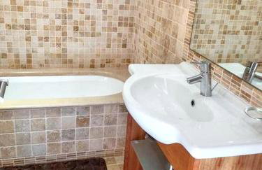 Charming Apartment in Estômbar with Private Pool. - Foto 21