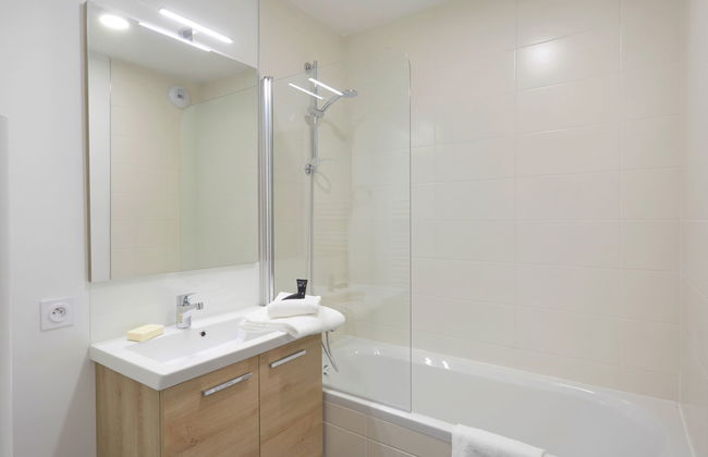 3 bedroom Apartment in Les Deux Alpes with swimming pool and garden - Photo 10