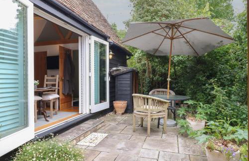 Little Barn - Photo 1