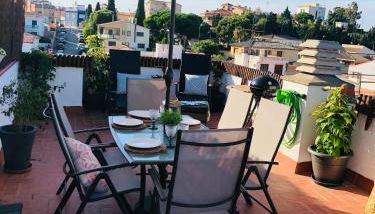 Apartamento con terraza y piscina en Malgrat de Mar - Foto 2