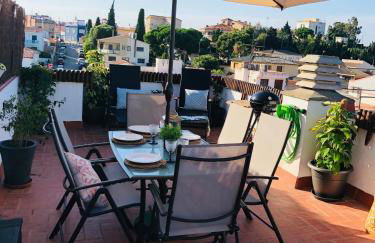 Apartamento con terraza y piscina en Malgrat de Mar - Foto 2